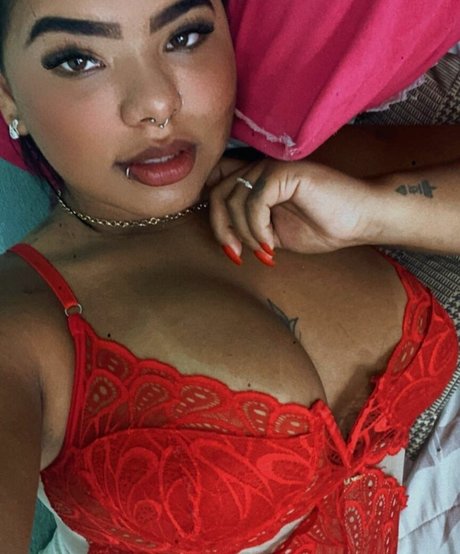 Jasmini Rodrigues pornostar erwachsene bilder