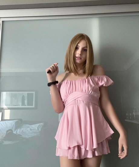 Gia Anastasia top schöne foto