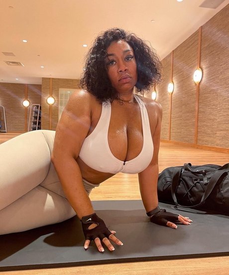 brittney tonee nackt hübsche bild