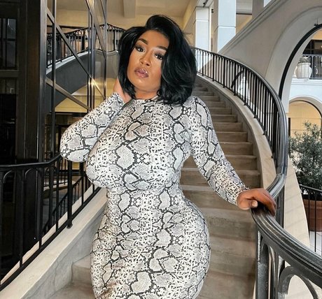 brittney tonee Bilder