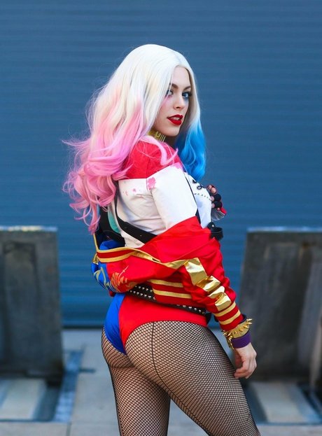 Nadyasonika top erotische galerien