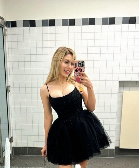 hase nackt nur fans heiße sexy fotos