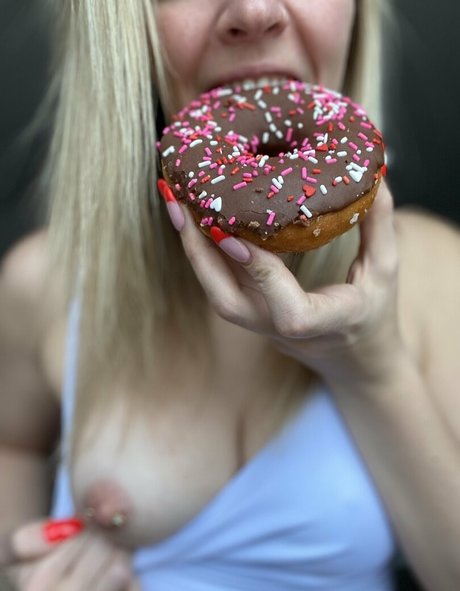 Missy Darling top foto