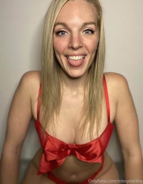 Missy Darling heiße pornographische bild