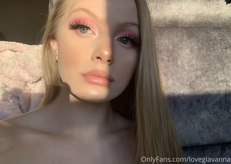 luvgiavanna schauspielerin hd foto