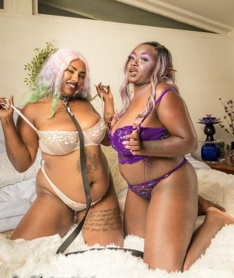 kätzchen xxx onlyfans erwachsene nackten fotos