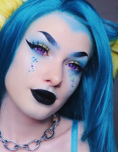 Bunni Lynn pornografische pornostar fotos