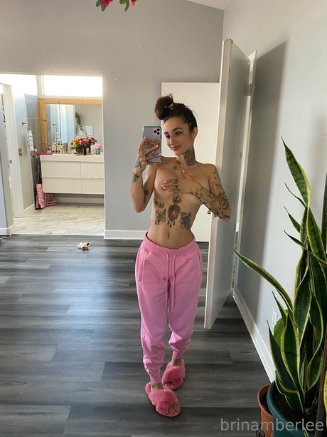 Brin Amberlee exklusive sex bild