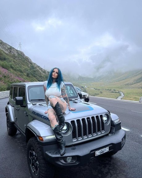 Riae nackt sexy fotos