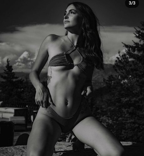 Blakely Barton erwachsene perfekte foto