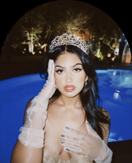 Shreya Arun perfekte top fotos