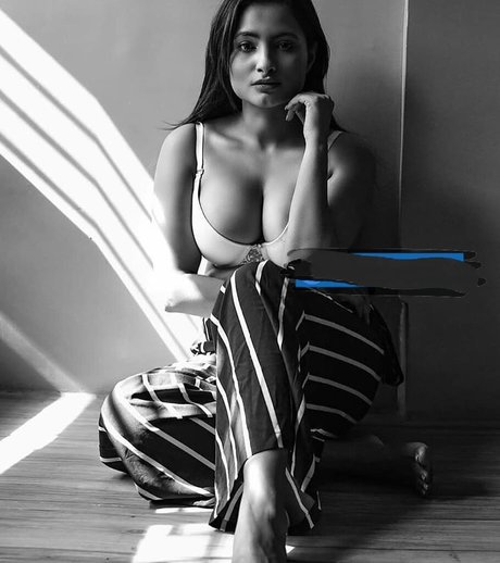 Desi NRI nackt schöne fotos