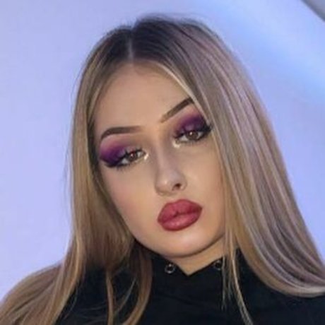 Dzaga xxx heiße fotos