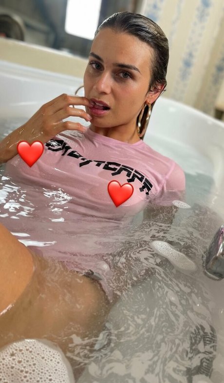 Giorgia Capa kostenlose erotische bilder