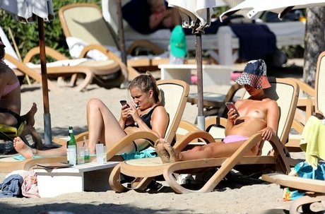 Amelia Windsor hd pornostar archiv