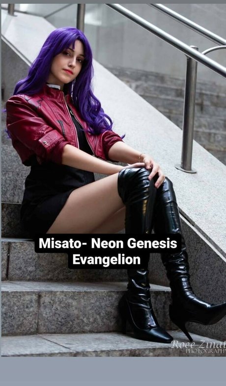 Adiyan erwachsene nackte bilder