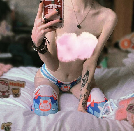 Hollowpix_ pornographische bilder