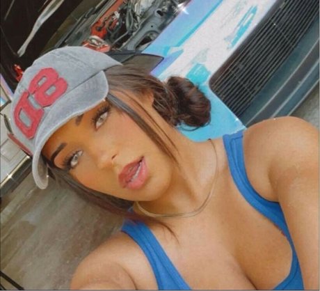 Christina Roki hd pornostar galerien