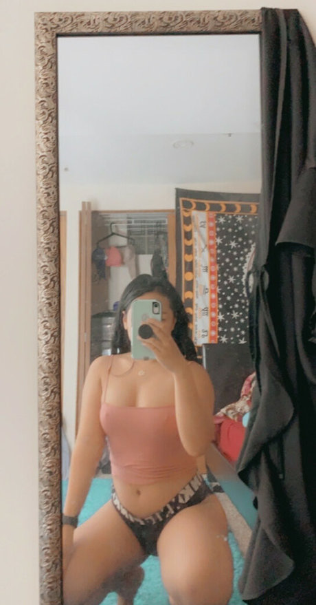 Iszydoesit nacktheit pornographische fotos