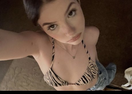 stunnaabbyy nackt freie foto