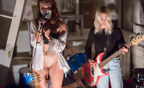 Sloppy Jane top exklusive fotos