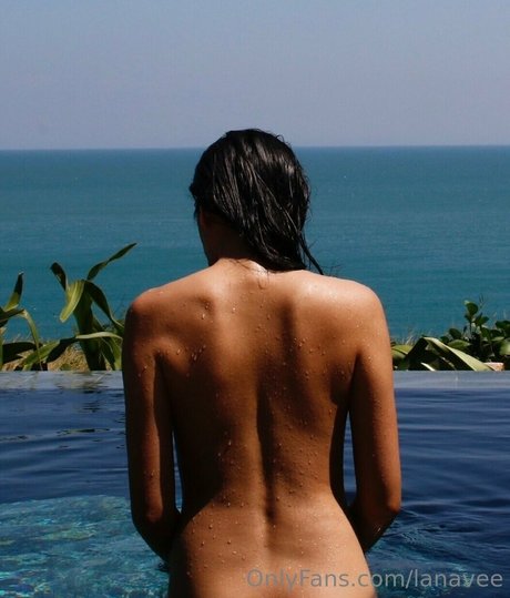 lanavee model nackte foto
