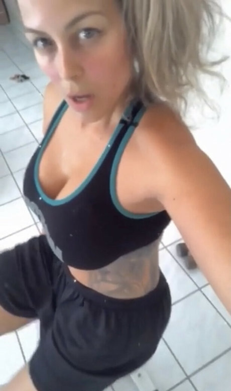 Gloria Velez erwachsene nackten bild