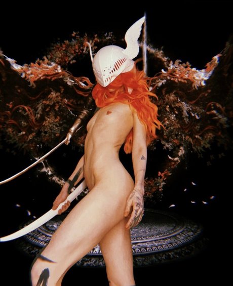 Claire Boucher freie exklusive galerien