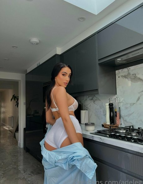 Adeleg nacktheit hd foto