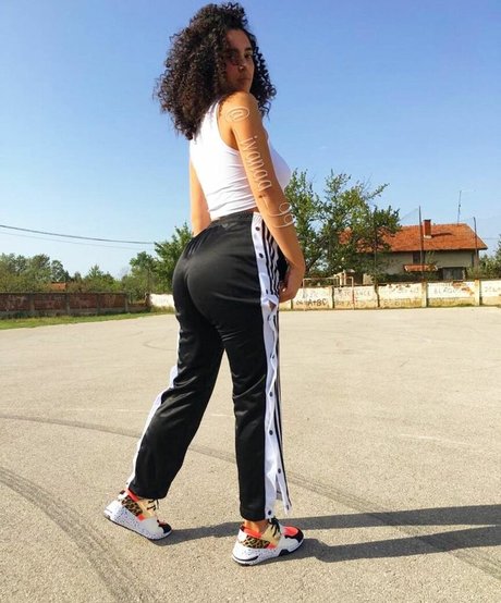 mollige kätzchen-onlyfans nette galerie