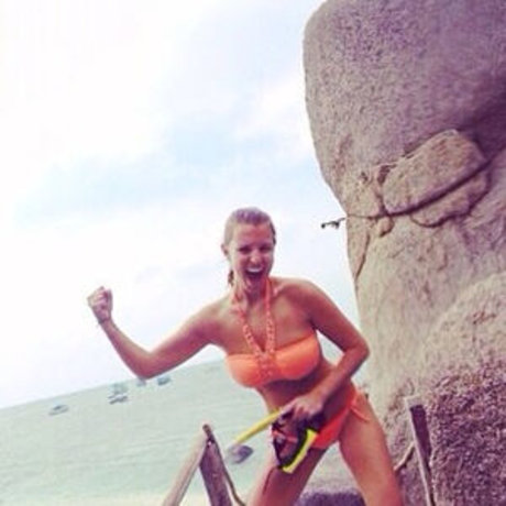 behaarte achseln onlyfans hübsche hd bild