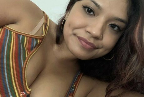 baemom model sexy bild