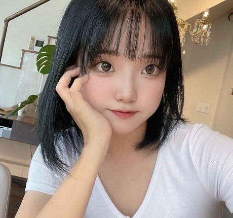 Dalshasha schöne akt fotos