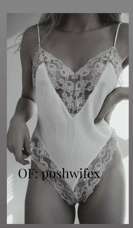 Therealposhwife kostenlose nackten bild