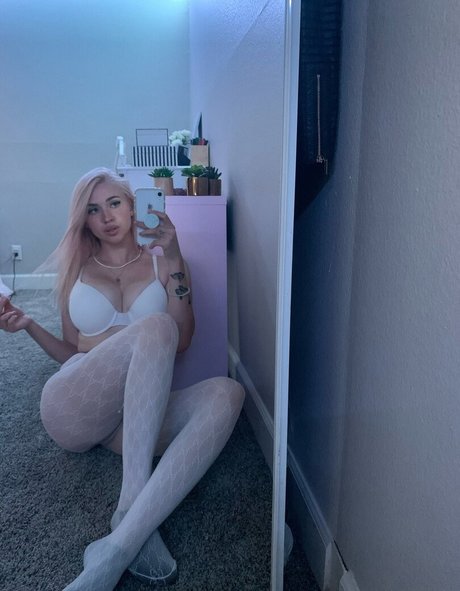 Jessicabby kunst nacktheit galerien