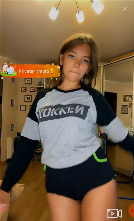 Kosmiks perfekte nackten foto