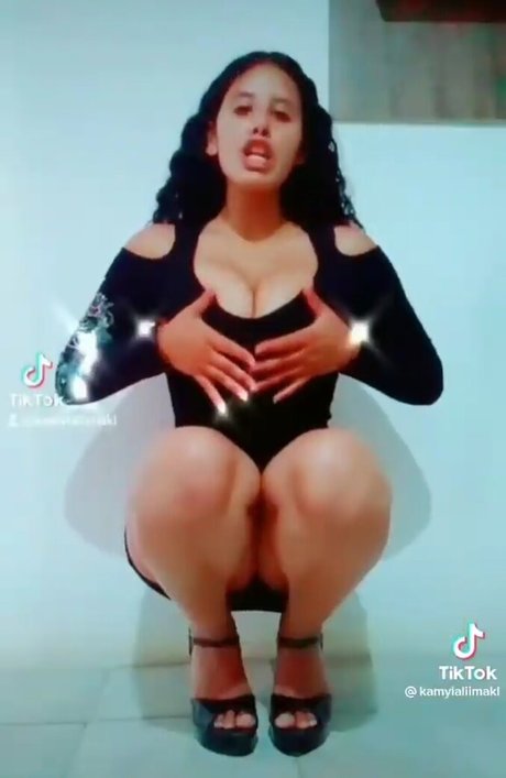 Kamylla Lima hübsche akt archiv