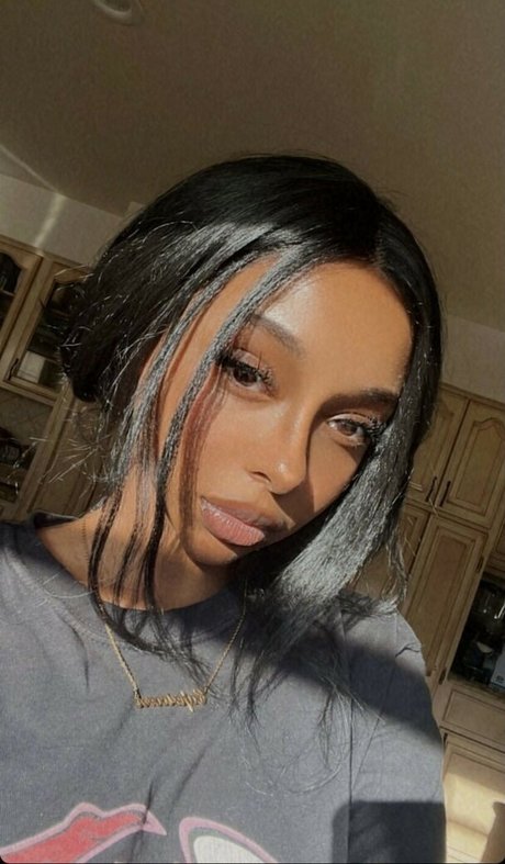 Rave Vanias schauspielerin galerien