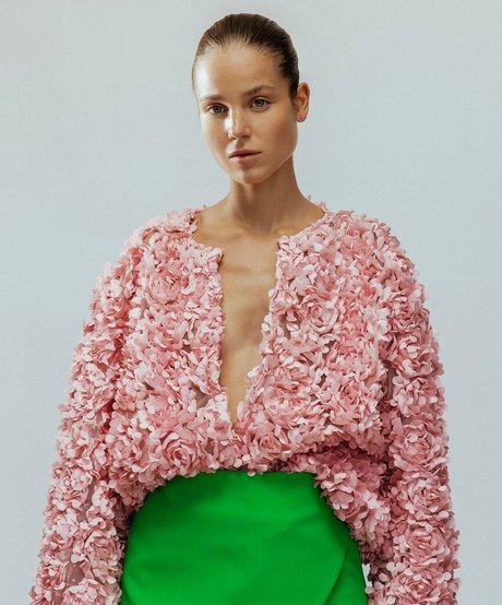 Pauline Schuller sexy hd galerie