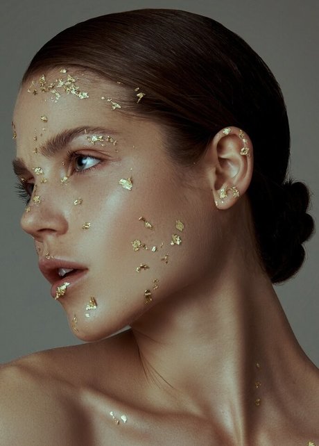 Pauline Schuller schauspielerin sexy bild