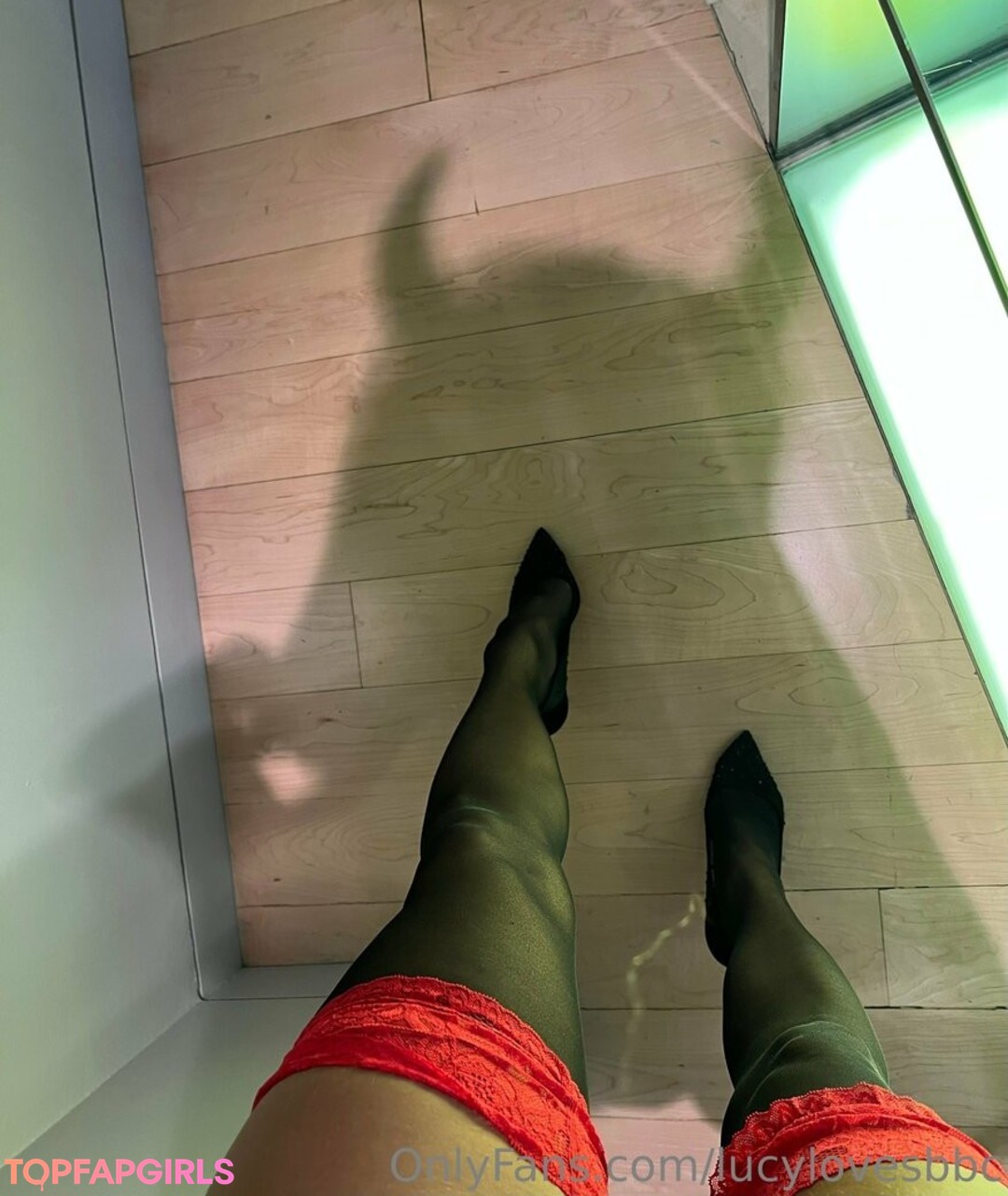 Amberwhite833 pornostar kostenlose bild