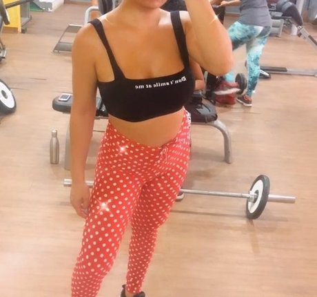 Cikarelly perfekte nackt archiv