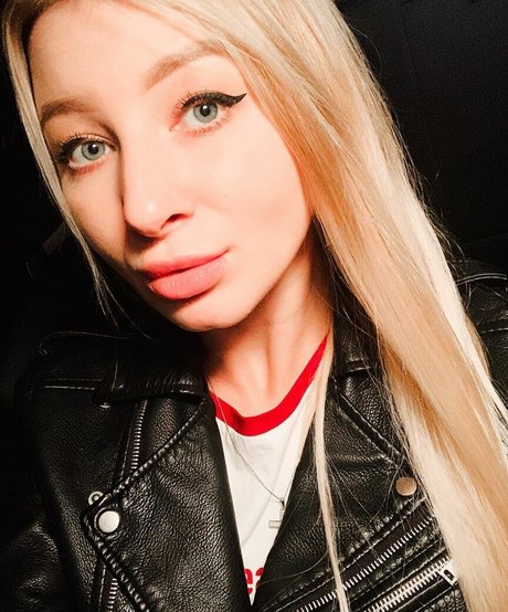 Bronnica nackt akt fotos