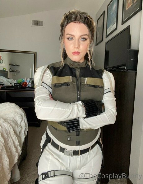 The Cosplay Bunny exklusive nackte foto