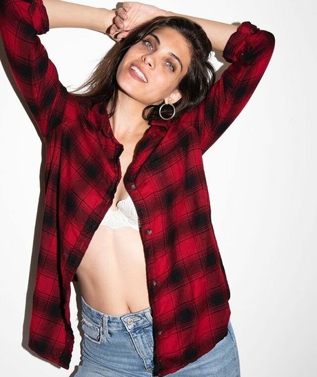 Meyran Menkes schöne pornostar galerie