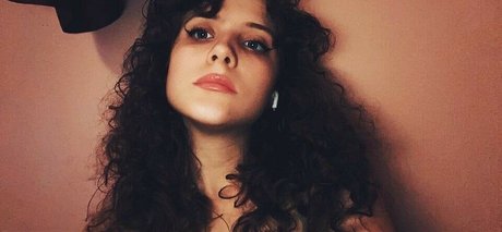 ApartmentFluffy7589 model bild