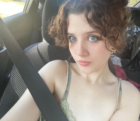 ApartmentFluffy7589 kunst heiße foto