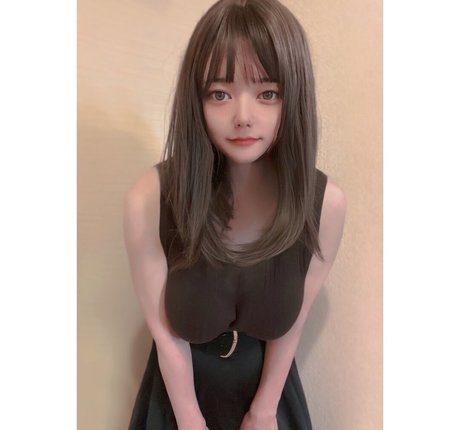 Maya Takamiya sexy nackt bilder