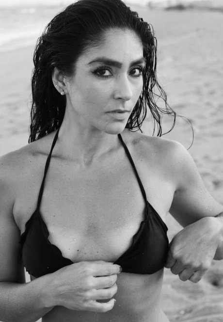 Karine Tauber perfekte nackt fotos