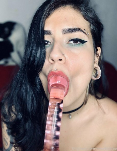 Mina666Model freie erwachsene foto